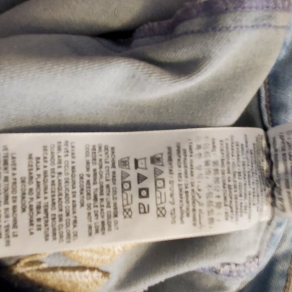 Guess Women's Blue Denim Mini Skirt Embroidered Floral Applique Button Up Size L - Picture 12 of 13